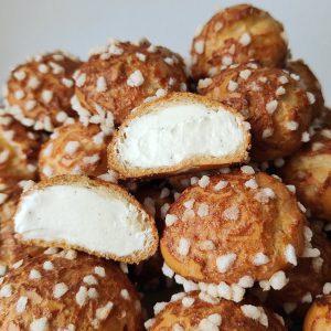 Chouquettes et chantilly vanille